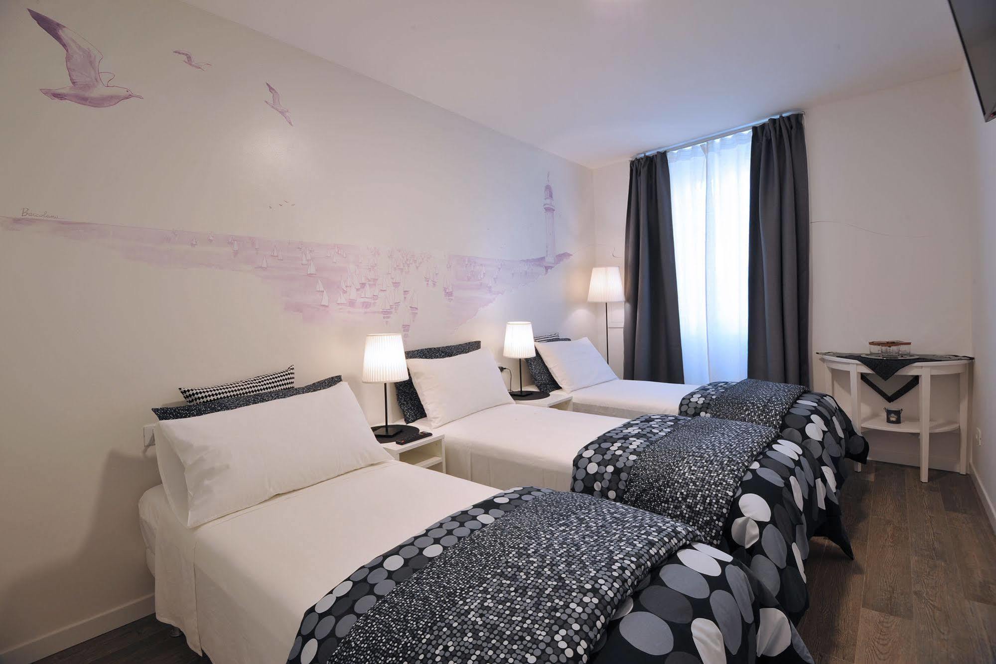 Residenza Corso Saba Hotel Trieste Luaran gambar