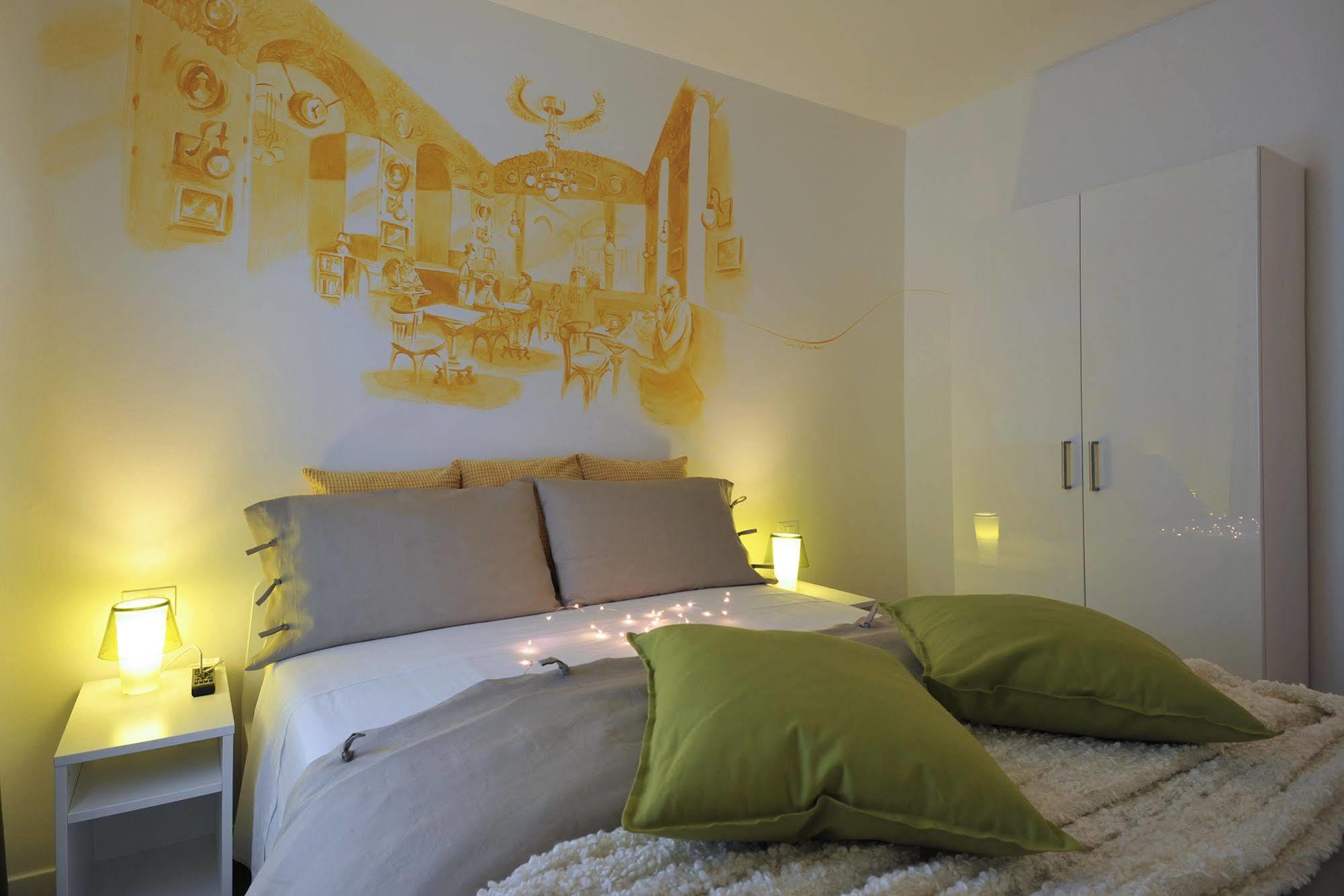 Residenza Corso Saba Hotel Trieste Luaran gambar