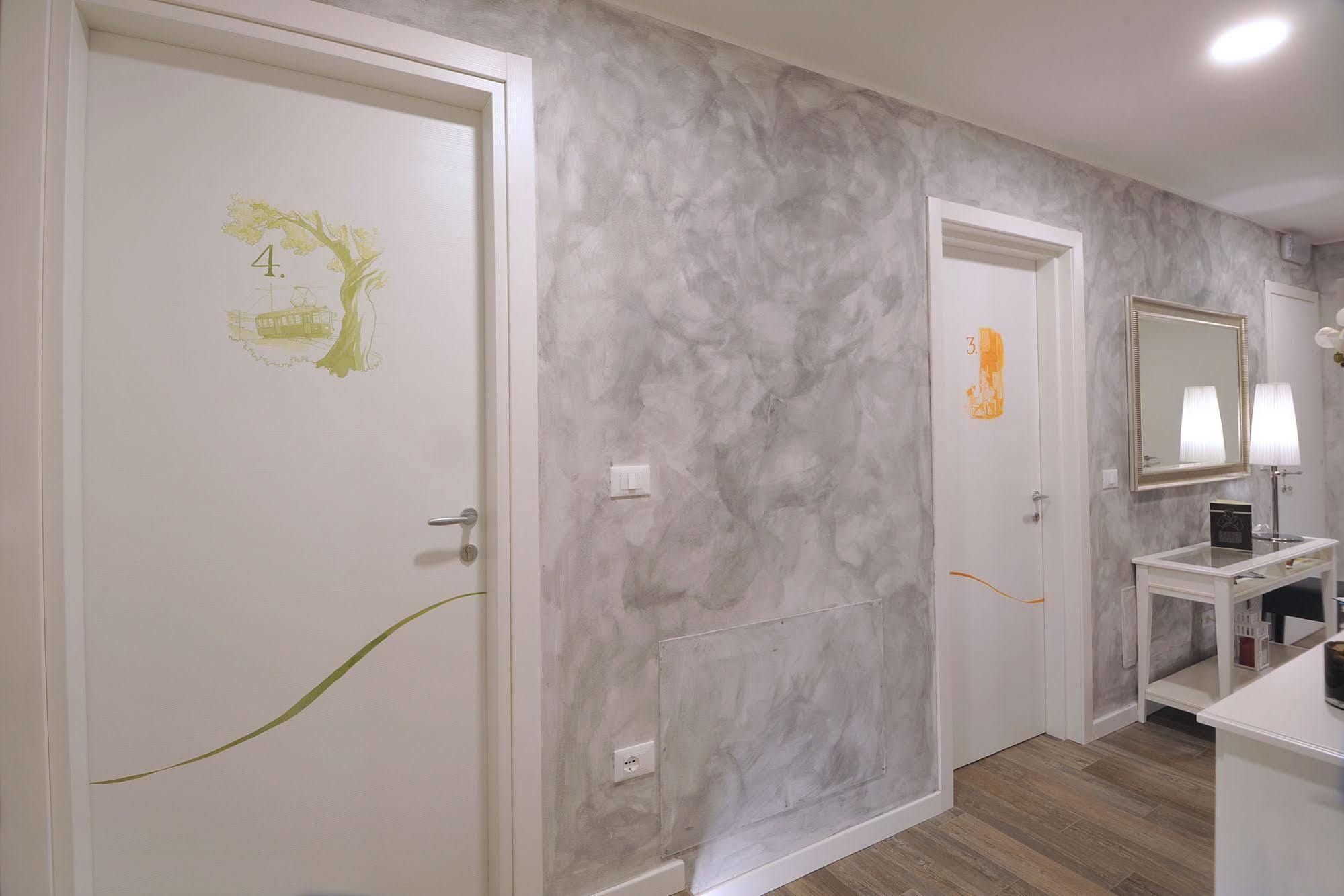 Residenza Corso Saba Hotel Trieste Luaran gambar